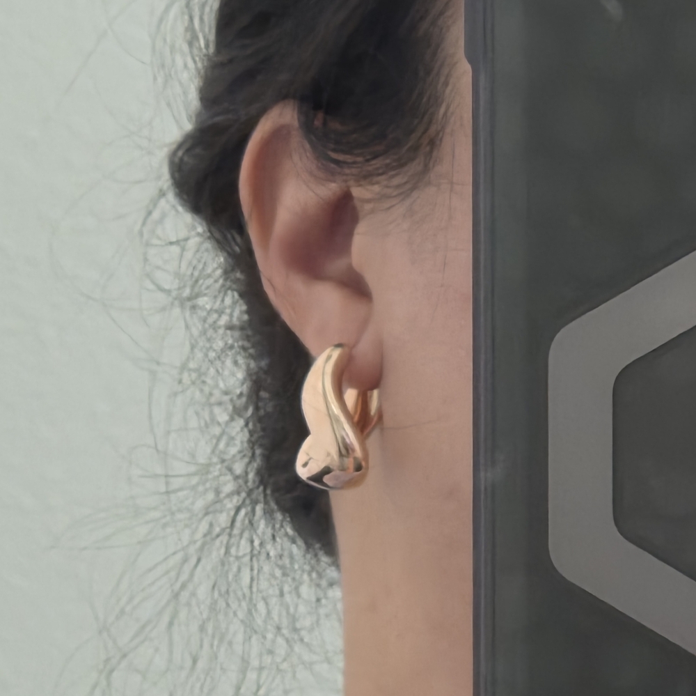 14k Rose Gold Hoop Earrings - Picture 9 of 9